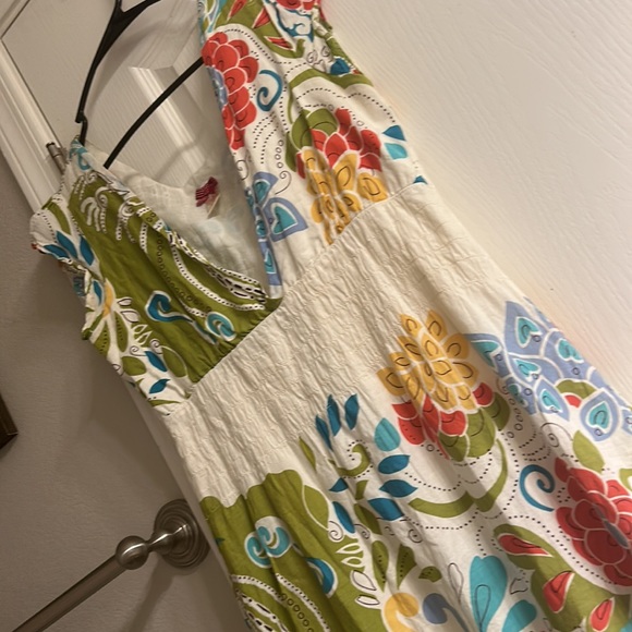 DOWNEAST woman’s floral pattern dress size medium - Picture 3 of 6